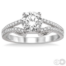 Load image into Gallery viewer, 14KW Engagement Ring
